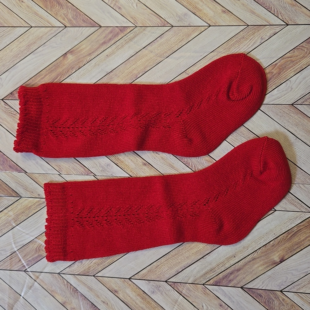 Baby Girl Red Knit Knee High Socks Vintage Style Christmas Holiday Accessory